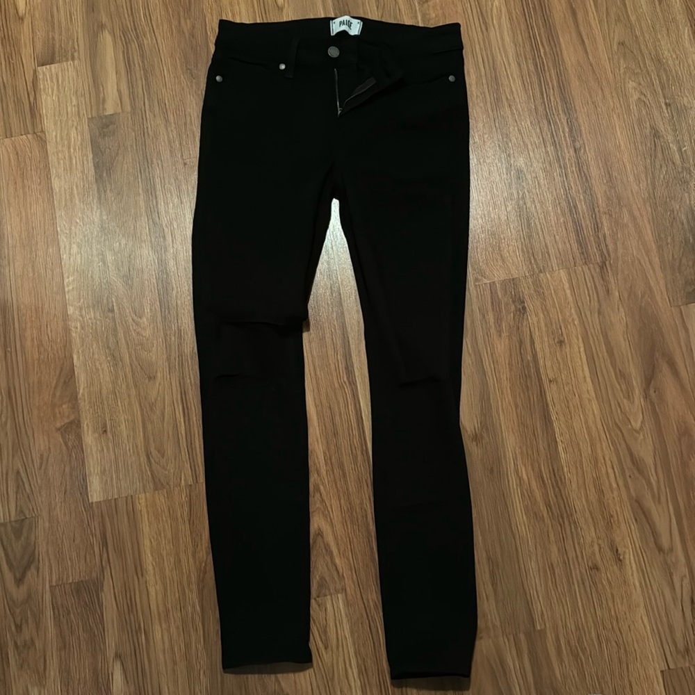 Black skinny jeans never worn